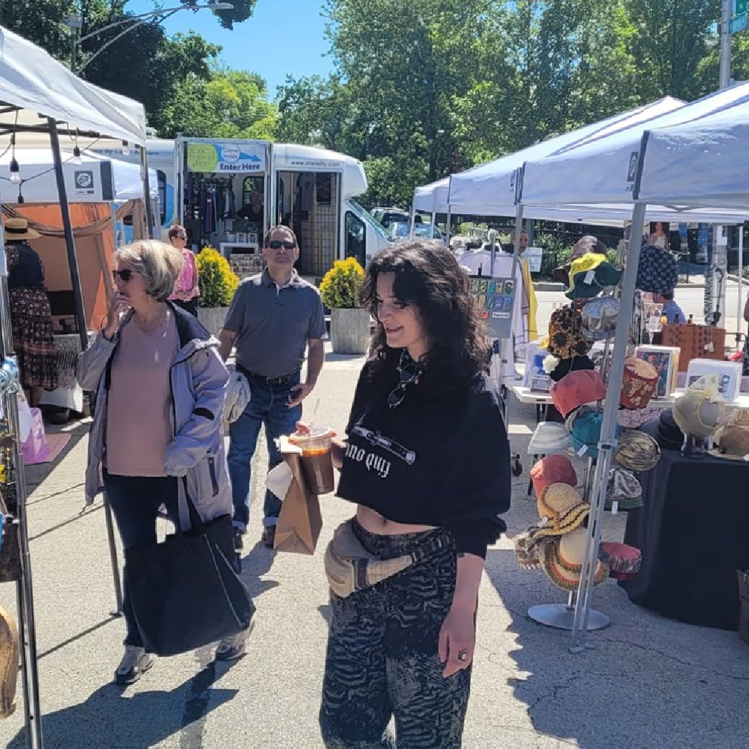 Jarvis Square Artisan Market 1